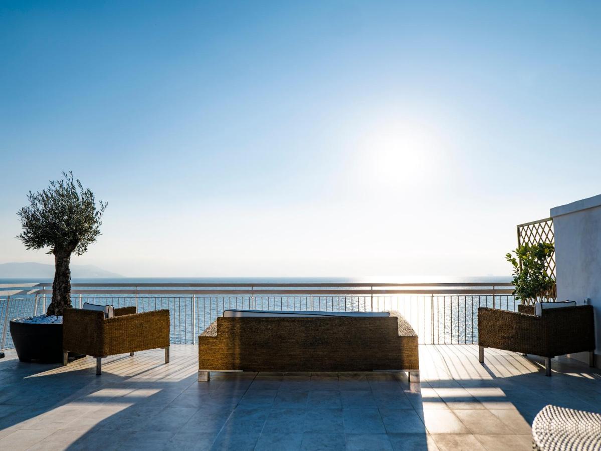 Апартаменты Thomas Sea View Торре-дель-Греко Экстерьер фото