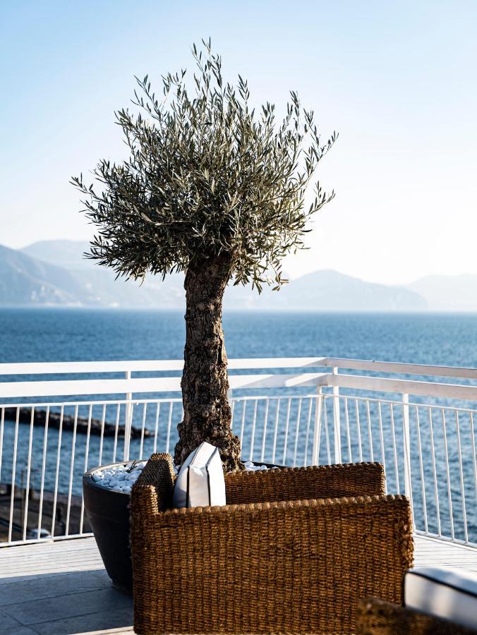 Апартаменты Thomas Sea View Торре-дель-Греко Экстерьер фото
